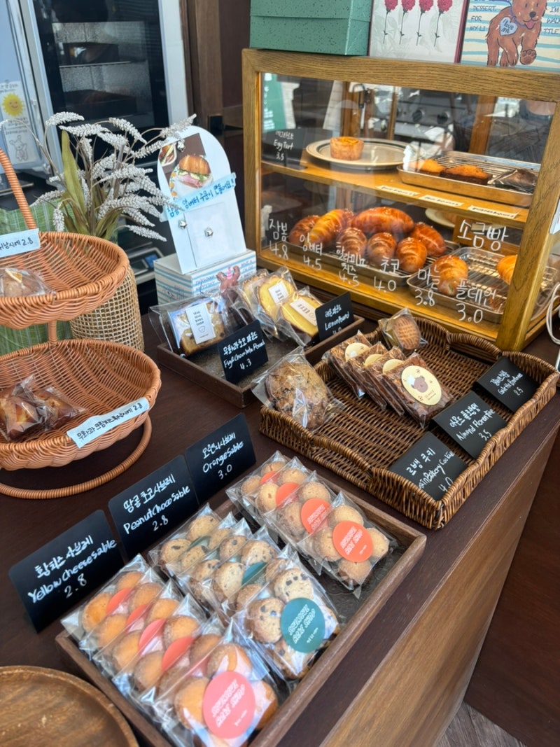 [광주/수완지구] 수완지구 디저트 맛집 슬슬베이크샵 솔직후기! (수완스타한복 혼주한복 계....