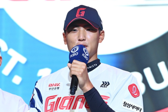 롯데가 전체 4순위로 선택한 서울디자인고 박근서 누구?