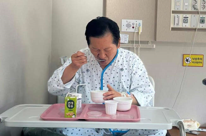 아장아장 한 발씩... 정청래 근황 전했다