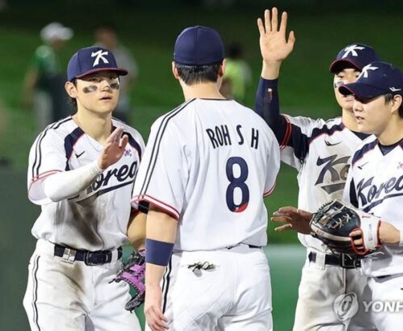 한국 야구대표팀, 홍콩에 13-0 7회 콜드승!