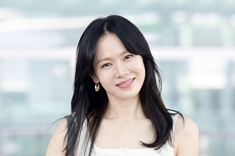 Son Ye-jin's Bread Mentioned on 'Please Take Care of My Refrigerator' Leads to Surge in Searches for Sellers, The Economic Impact of a Single Broadcast Comment
