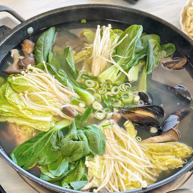 속초 장사항 맛집 해물칼국수에 바다뷰까지 속초 가볼만한 곳 여깁니다