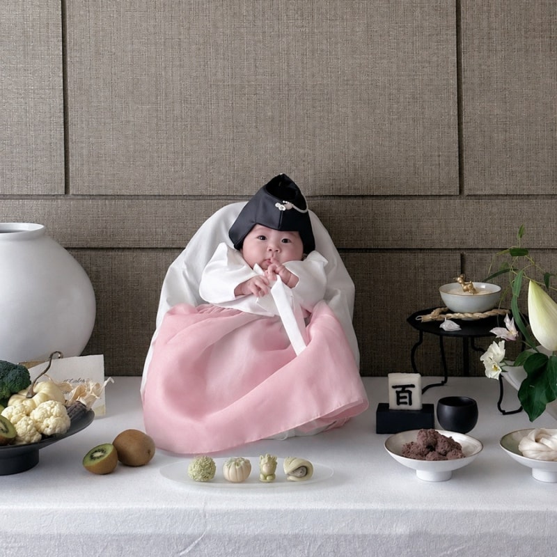 감각적인 백일상대여 추천 100일 상차림 아뜰리에아온 atelier_aon