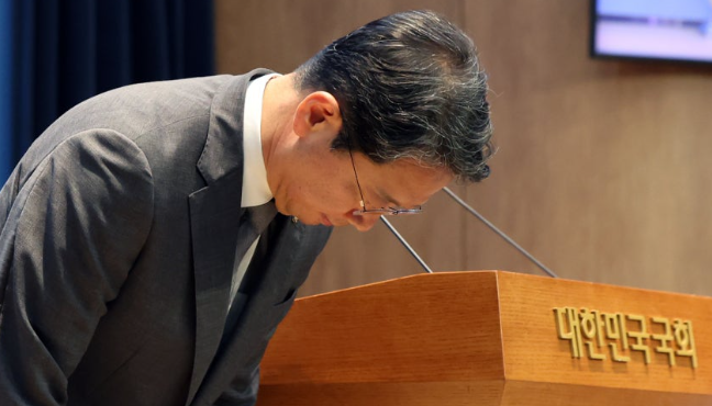 [속보] 김승원 탄원서, 이재명 기자회견 전날 전달…홍익표 수석 “사실이냐”