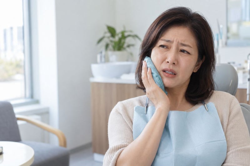 매복사랑니 발치 통증 심할까? 턱이 아프고 입 벌리기 힘들 때