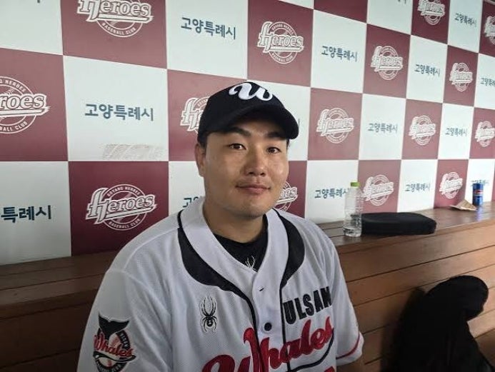 “1위니까 할 말은 없는데…” KT 최지만까지 품었다, 베테랑 사랑이 걱정되는 이유
