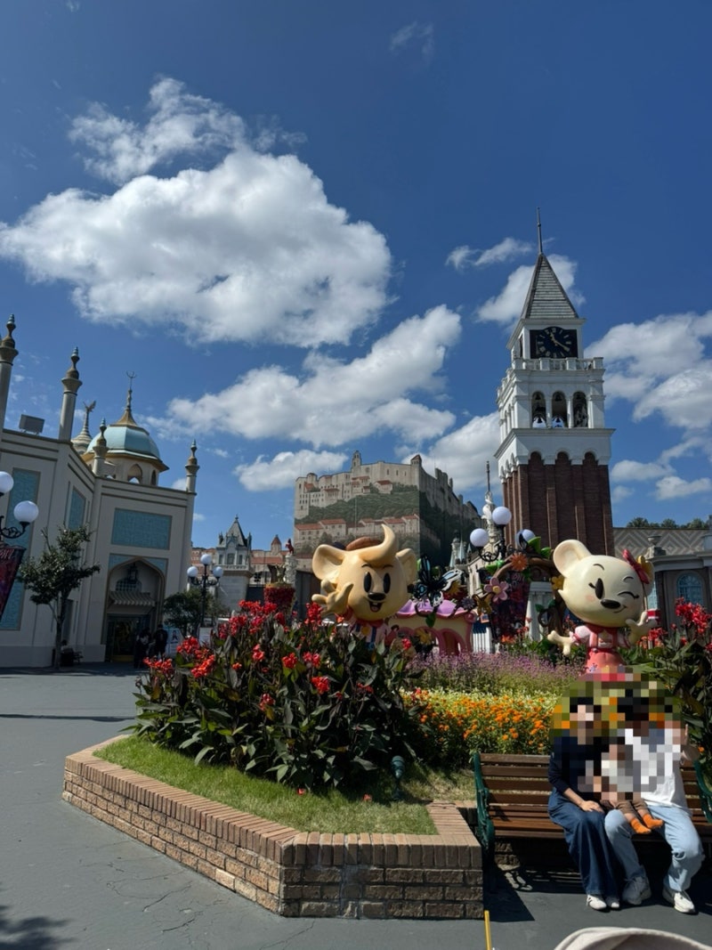Yongin Everland Tips with a 21-Month-Old Baby: From Tickets to Parking and Parade Viewing Spots