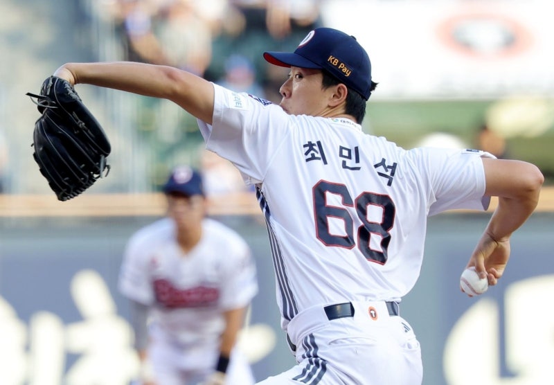 KBO 다승왕을 노리는 신예 최민석 선발 등판 한국 야구대표팀 홍콩전 필승 전략과 관전 포인....