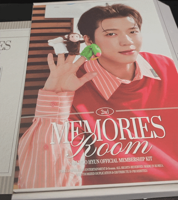 남우현 새싹 2기 멤버십 키트 언박싱, MEMORIES ROOM