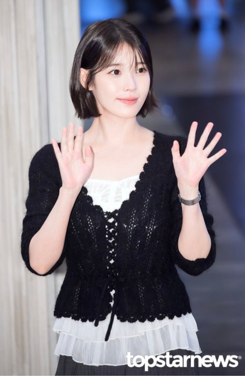 "Guilty of Short Hair, Human Knit" Review of IU's Legendary Stage Greeting on September 20th