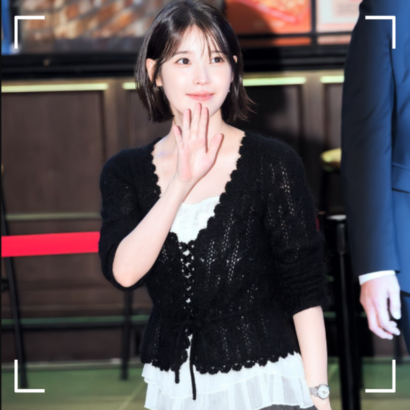 "Just wearing a knit sweater" Short-haired IU's stage greeting photos explode with reactions