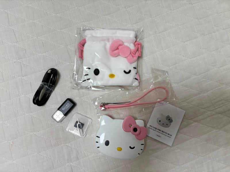[부이 디지털 카메라 헬로키티 에디션] 핑크ver.(후기, 작례, 동영상 포함)