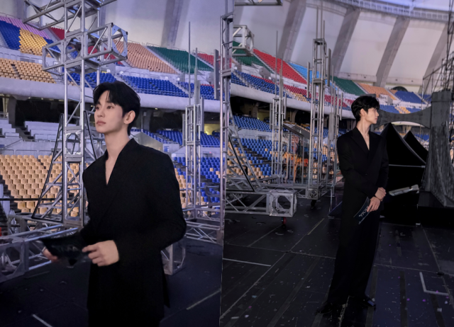 김수현 복귀, 달라진 턱선 1년 반 만에 고른 올블랙 수트