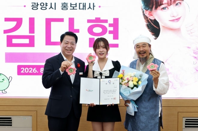 “내 앞에 내보내지 마세요”… 71세 대선배 말에 17세 가수 결국 ‘펑펑’