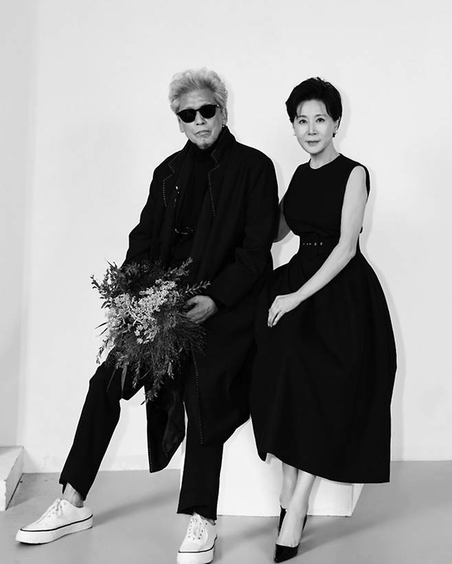 25년째 사실혼 박정수 정을영 갑자기 웨딩화보 공개한 이유