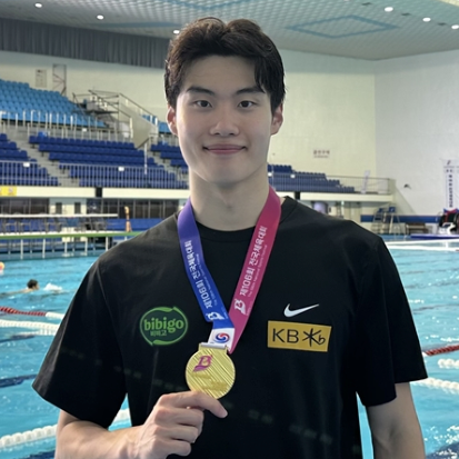 '아시안게임 동메달' 황선우 프로필 누구? 소속팀 윙스팬 팔길이 경기기록 과거 스토리 나무....