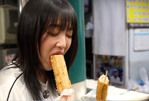 ‘쯔양, 먹방 규제 속 적당히 먹겠다’ 깜짝 선언 뒤에 숨겨진 솔직한 속내와 시장 먹방의 유....