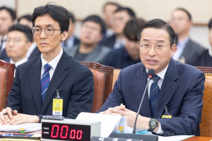 <b>이정현</b> 신임 대검찰청 차장검사 프로필, 검찰총장 직무대행 수행, ....