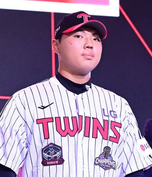 인창고 윤예성 야구선수 프로필｜LG 1라운드 지명·157㎞ 강속구