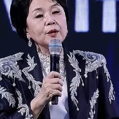 “큰소리 나면 쓰러져”…심수봉이 앓고있는 미소포니아가 뭐길래?