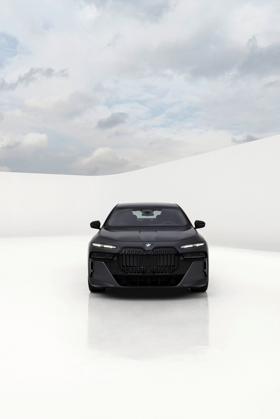 "뒷좌석에서 다리를 쭉 펴도 남네" 2026 BMW 7시리즈 740i xDrive 공간 활용성