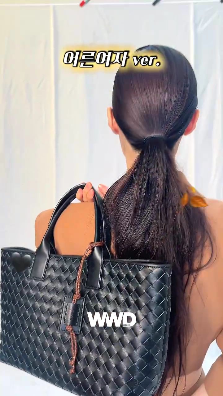 정채연 인스타그램 'wwdkorea' 속 브라운 원피스 정보 / 정채연 화보