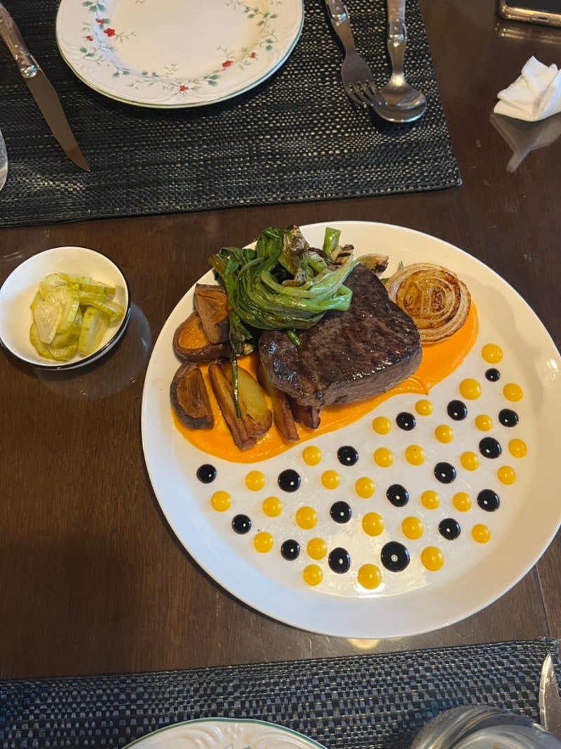 청주 복대동 스테이크 맛집 [스위치]｜기념일·데이트하기 좋은 레스토랑 (25.1.25)