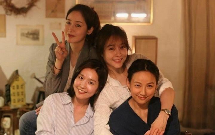 21년 만에 다시 핑클이라니…이효리·옥주현·이진·성유리, 이번엔 정말 달랐다