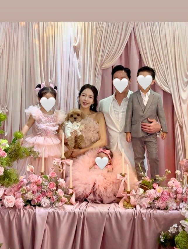 "웨딩마치 다시 올린 줄 알았어요" 박현선 이필립, 초호화 백일잔치