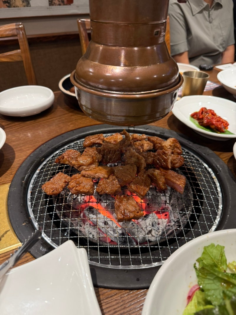 [고양시/은평구 근교 맛집] 대규모 단체모임·가족행사 추천! 서오릉 갈비도락 특선 후기 (메....