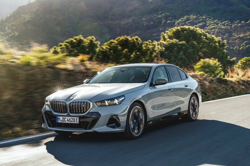 8천만 원대 실속형 SE부터 601마력 M60까지! BMW i5(G60) 트림별 공식 가격표 & 프로모션 할인 체감....