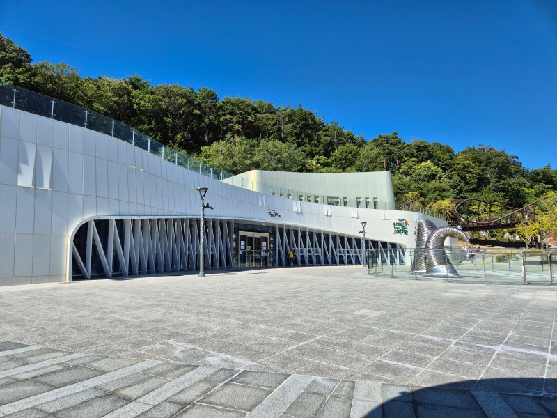 Busan Chuseok Holiday with Kids: Gijang Andersen Fairy Tale Village - 30-Month-Old Baby Review, Parking, Nursing Room, Reservations