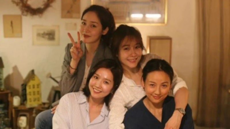 "영원한 사랑은 돌아온다"… 핑클, 21년 만에 완전체 공식 복귀
