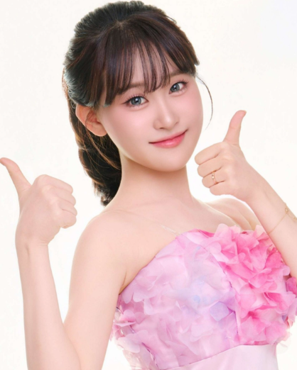 “심수봉에게 직접 사과받았다” 김다현 프로필 나이 고향 혈액형 학력 가족 재산 사건사고 ....