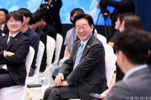 “10주 만에 멈췄다”…이재명 대통령 지지율 반등, 뜻밖의 변화는