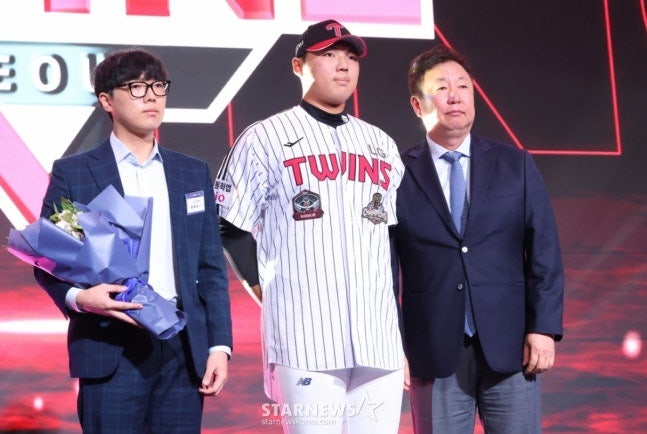 "부상 탓에 순번 밀렸나 했더니" 윤예성, 157km 강속구 투수 품은 LG의 반전 근황