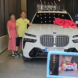 “둘째 출산을 앞둔 가족에게, X7 6인승은 정말 좋은 선택입니다”  BMW X7 xDrive40i M Sport 6 Seater ....