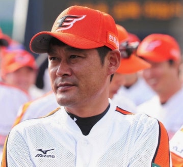 이종범, 한화 감독설 다시 솔솔… 최강야구 논란까지 겹쳤다
