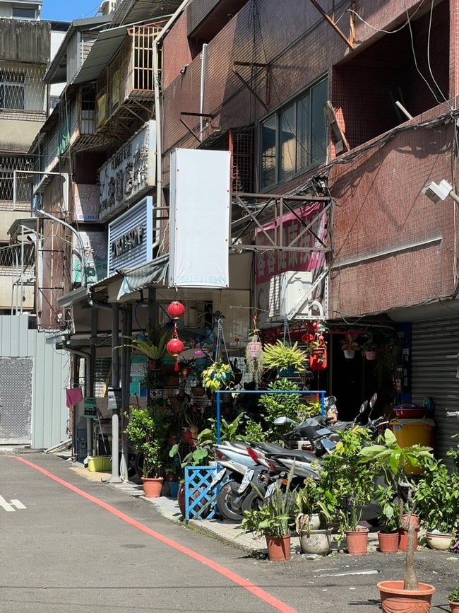 대만 이심 로밍도깨비 무제한데이터 통화가능 로깨비톡 9월, 10월 타이중 옷차림 eSIM 사용 후....