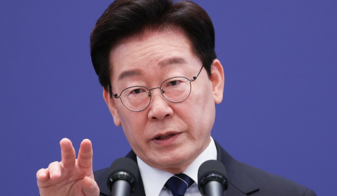 이재명 대통령 기자회견 총정리｜연임 개헌·공소취소·부동산·검찰개혁·대미투자·파병까....
