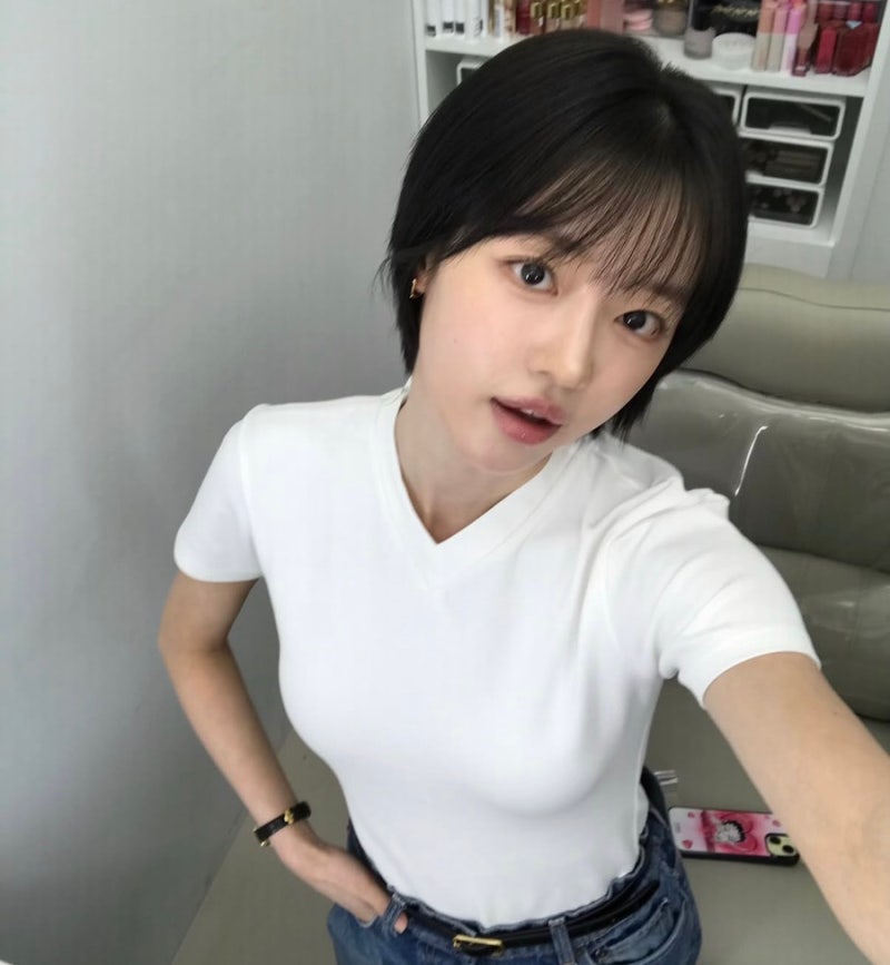 힙함과 러블리의 정석, 오마이걸 유아 숏단발 레이어드 컷 디테일 분석 송파역 미용실 헬리....