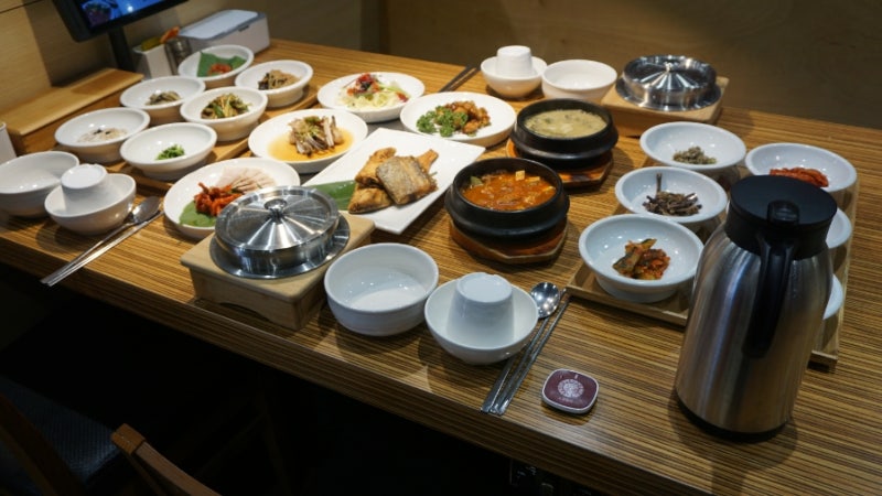 [창원 상남동 점심특선] 정갈한 한정식 구성에 반하고 온 '오감갈비' 솔직후기!