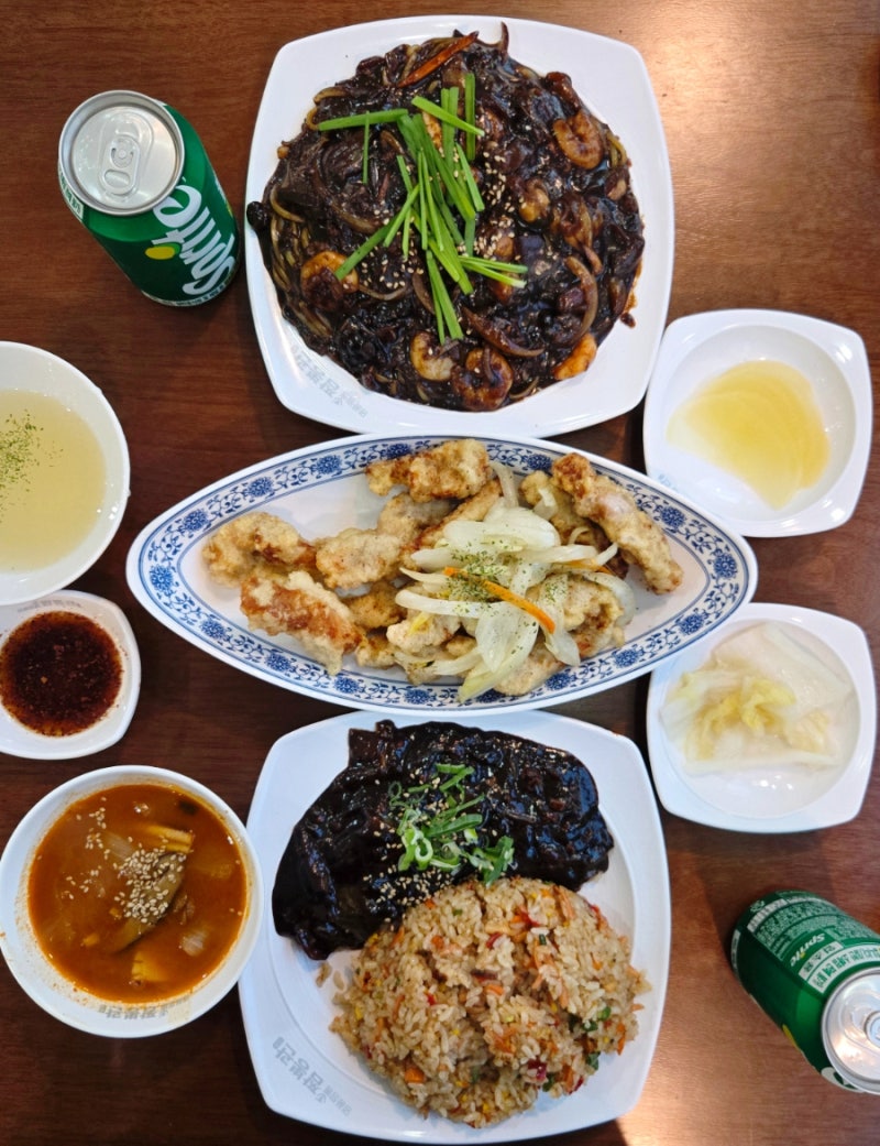 군산 짬뽕관 내흥점 군산역맛집 군산중국집 해물쟁반짜장 찹쌀탕수육 게살볶음밥