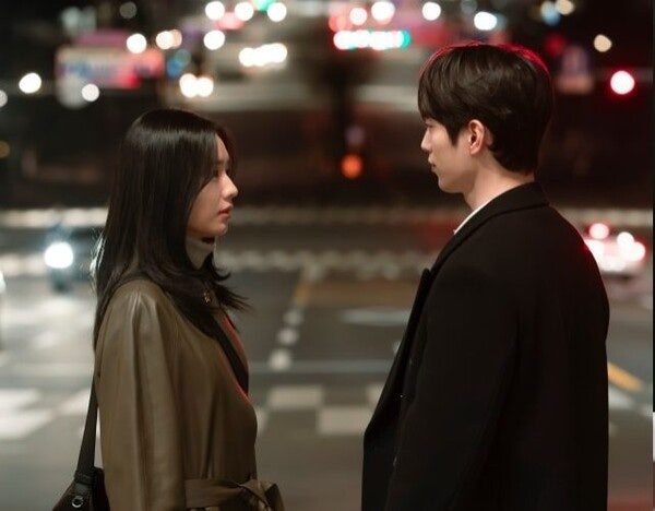 안은진 '민폐 여주' vs 서강준 '완벽 남친', 관계 뒤흔든 초반 서사 전말