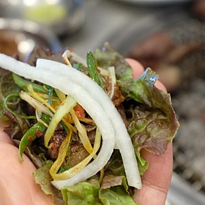 횡성 점심 맛집 함밭식당 참숯 한우와 현지인 식사메뉴