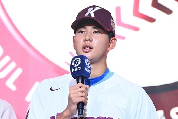 "양키스 40억 제안도 거절했다" 하현승, 키움 전체 1순위로 프로 첫발