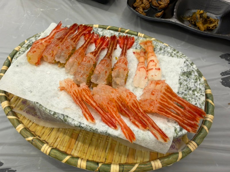부산 서면 독도꽃새우,자갈치시장 가을 전어+바위굴, 북항 친수공원 부캉이❤️