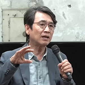 검찰개혁 놓고 여권 내부 이견…유시민 “국민 속였다” 김민석은 강경파 경고