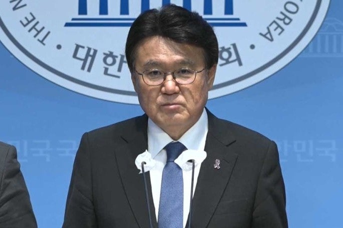 황운하, "출퇴근 KTX 원복 약속 지켰다"… 10월 1일부터 서대전역 열차 복원