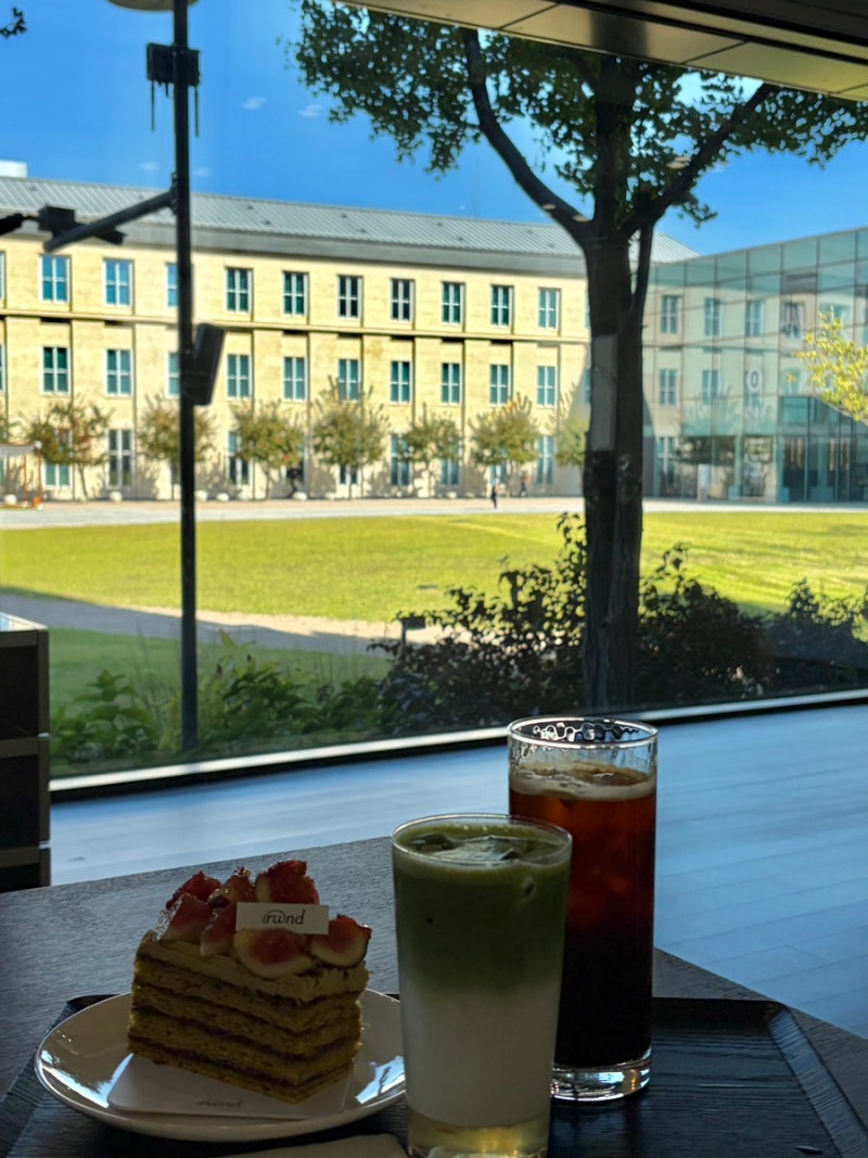 Rewind Seoul: Anguk Station Cafe with Great Panoramic Window Views and Plenty of Seats